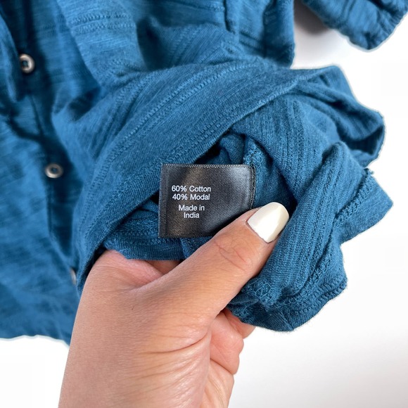 Lane Bryant (14/16 Plus) Blouse Puff Sleeve Stripe Blue Faux Button - Picture 5 of 9